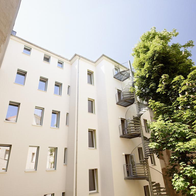 The Cat'S Pajamas Hostel Берлин Екстериор снимка