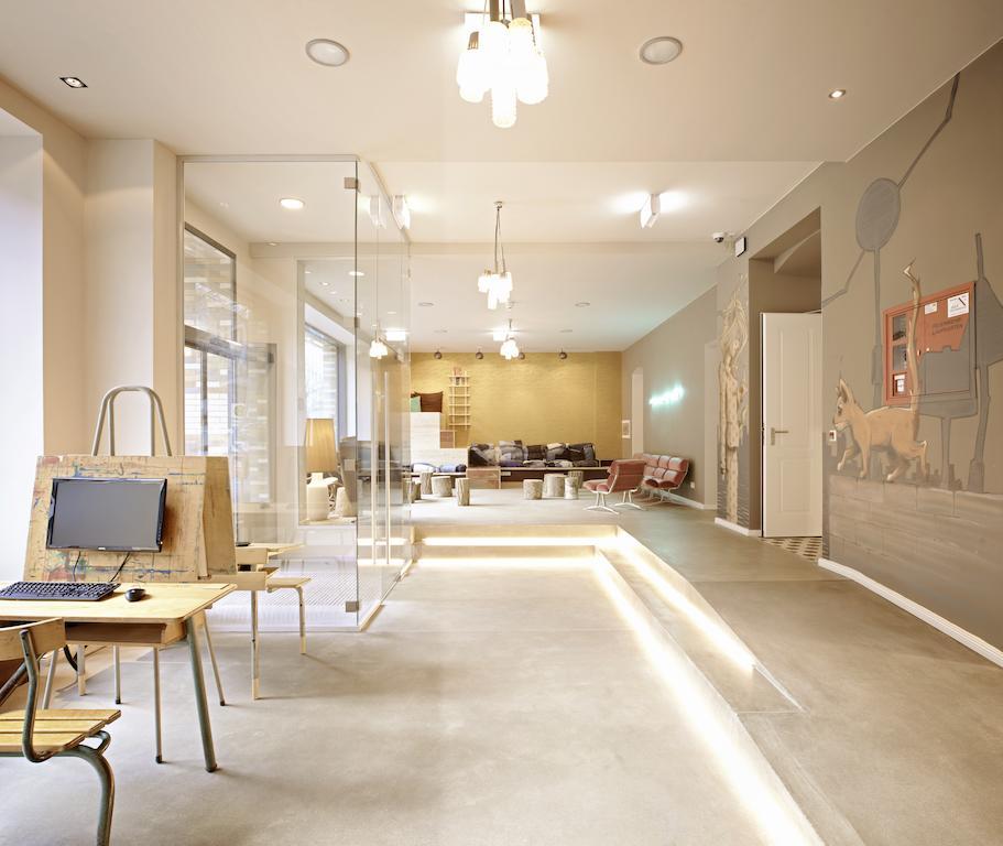 The Cat'S Pajamas Hostel Берлин Екстериор снимка