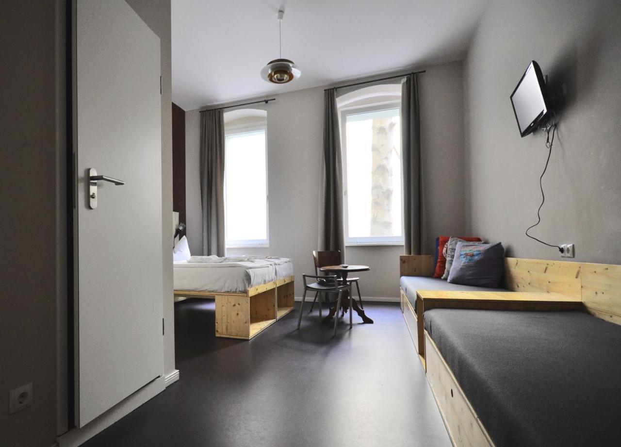 The Cat'S Pajamas Hostel Берлин Екстериор снимка